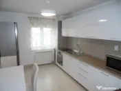 Inchiriez apartament 2 camere decomandat in Deva, Casa de Pensii,et 7 