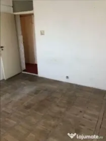 Apartament de vanzare in Constanta, Km 5 - 2 camere decomandat