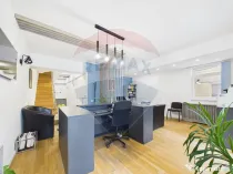 Apartament 4 camere recompartimentat din 3, P-ta Unirii |...