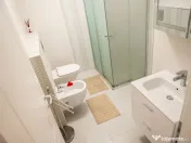 Apartament premium cu terasă mare și vedere la mare –...