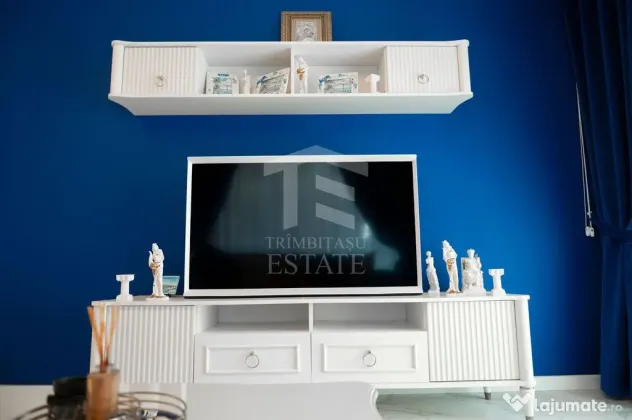 Apartament premium cu terasă mare și vedere la mare –...