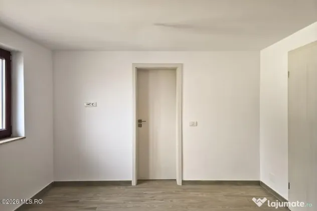 Giarmata - Casa P+1, 4 Dormitoare, 4 Bai, Garaj, Beci, Te...