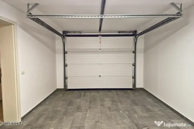 Giarmata - Casa P+1, 4 Dormitoare, 4 Bai, Garaj, Beci, Te...