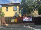Casă p+1 formata din doua apartamente 
