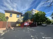 Casă p+1 formata din doua apartamente