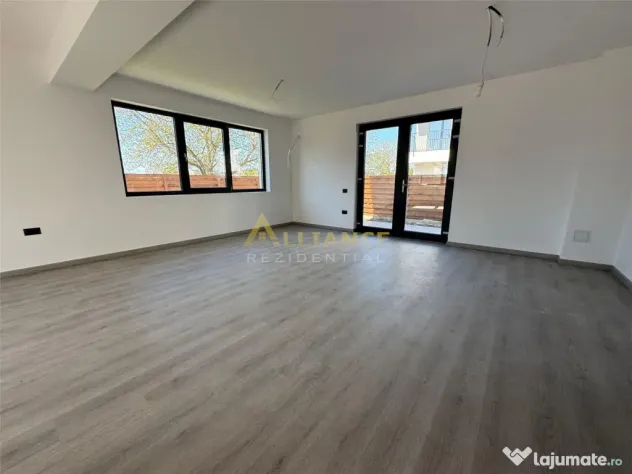 {Primarie} Vila 3 camere - 3 bai | Teren 210 mp