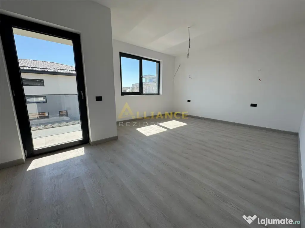 {Primarie} Vila 3 camere - 3 bai | Teren 210 mp