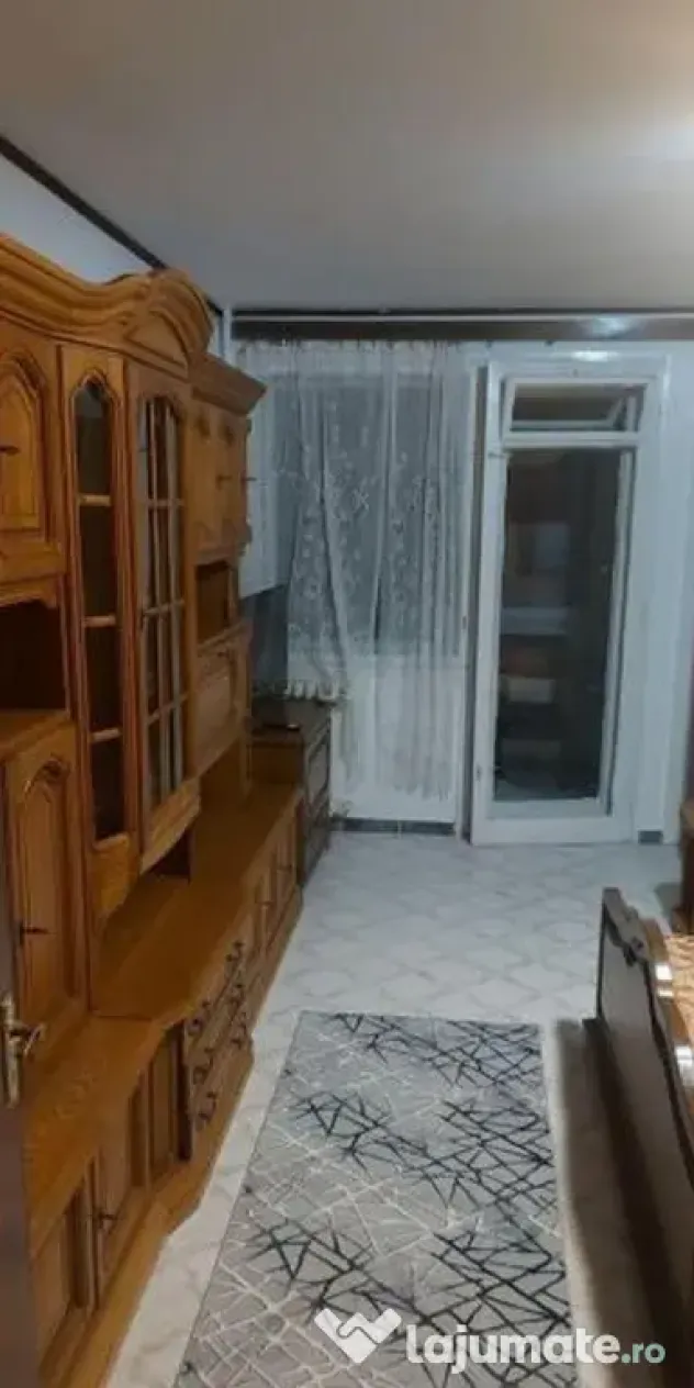 Iancului obor iulia hasdeu etaj 3