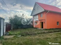 Casă / Vilă cu 6 camere de vânzare Leontinesti - Bacau