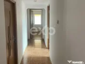 Casă / Vilă cu 6 camere de vânzare Leontinesti - Bacau