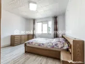 Apartament spatios cu potential enorm in Gradiste Comisio... 