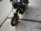 Motocicleta Honda Hornet PC 41