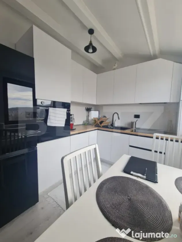 Apartament modern, boxa si parcare incluse in pret, zona Dum
