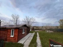 Teren– 400 mp, căbănuță + utilități, acces asfalt