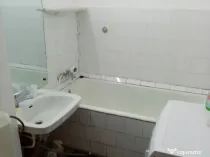 Inchiriez garsoniera central