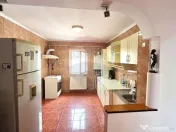 Apartament 3 camere, et.4/4 bd.1 Dec. 1918, Rm Sarat 