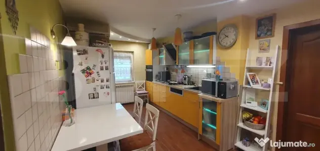 Apartament 3 camere complet utilat, 90 mp, zona Girocului