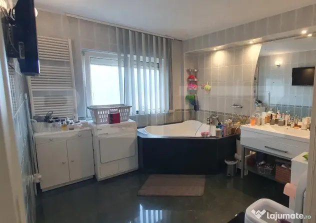 Apartament 3 camere complet utilat, 90 mp, zona Girocului