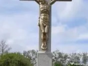 Monumente funerare si rastigniri