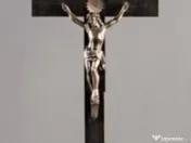 Monumente funerare si rastigniri