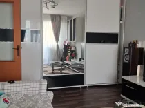 Proprietar pret negociabil,vând apartament 3 camere Viziru 3