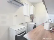 APARTAMENT 2CAMERE SEMIDECOMANDAT,CONFORT DOI ETJ 3 