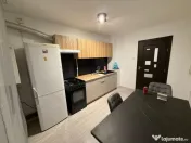 Apartament decomandat, cu 3 camere si 2 bai, 1 Mai - zona Pe 