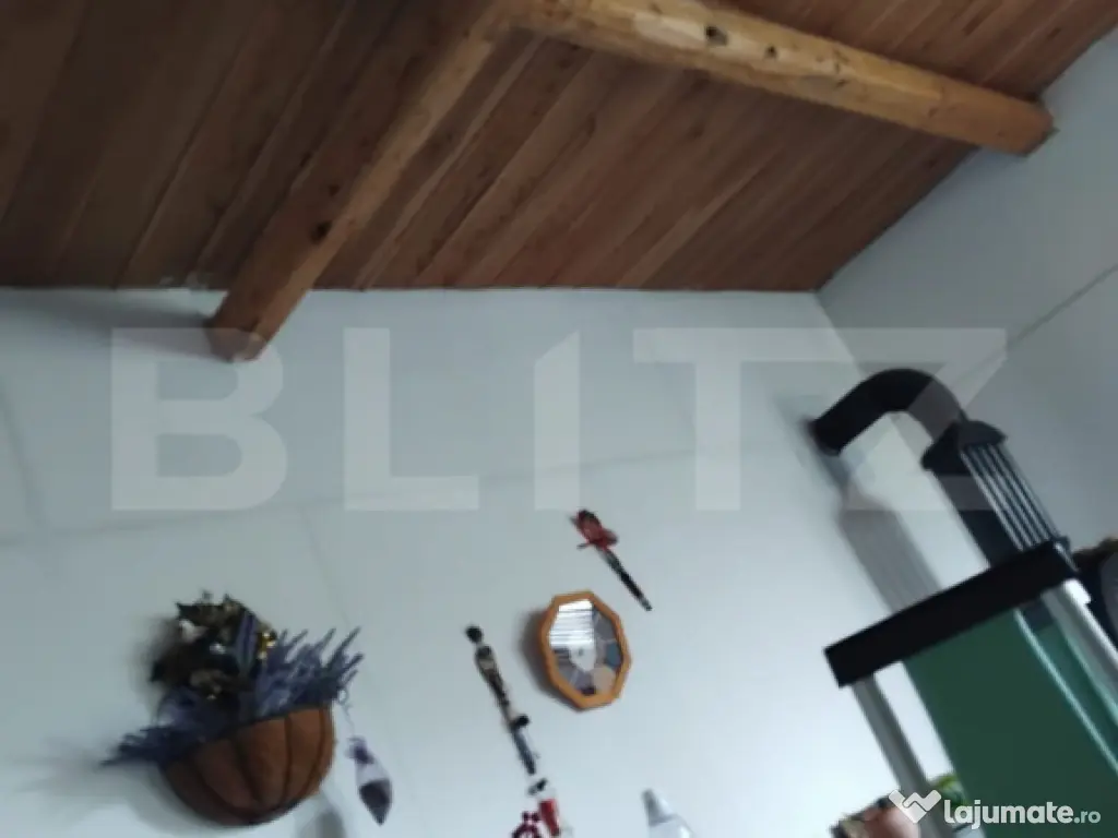 Cabana in zona Gherla, teren 1617 mp, zona linistita – rel