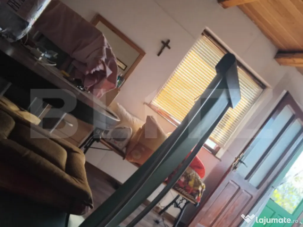 Cabana in zona Gherla, teren 1617 mp, zona linistita – rel