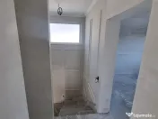 Ovidiu malul lacului -casa noua p+1 din caramida 