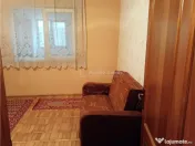 Apartament 2 camere in zona centrala Moldova Noua 