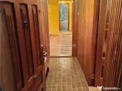 Apartament 2 camere in zona centrala Moldova Noua 