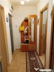 Apartament 2 camere in zona centrala Moldova Noua 