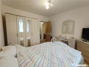 Apartament 2 camere in zona centrala Moldova Noua 