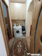 Apartament 2 camere in zona centrala Moldova Noua 