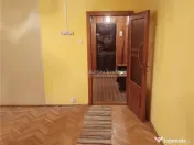 Apartament 2 camere in zona centrala Moldova Noua 