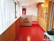 Apartament 2 camere in zona centrala Moldova Noua 