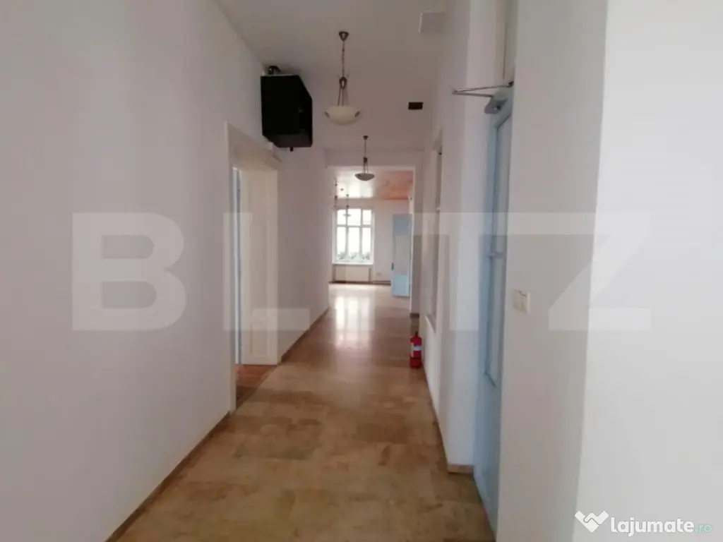 Spatiu de birou la casa de inchiriat, 504 mp, Gruia/ 7 straz