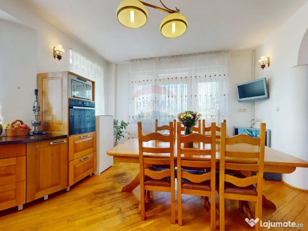 Vilă premium | 7 camere | Teren 2418 mp | Ghimbav Livada
