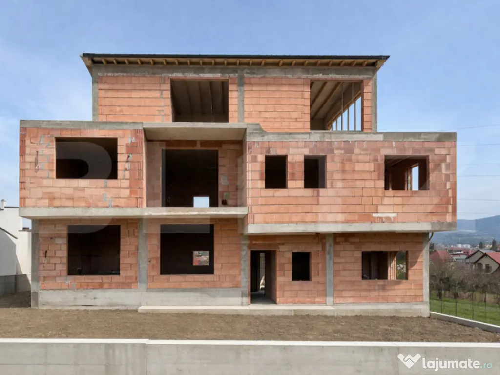 Case Premium Tip Duplex- Parter+ Etaj, 110 mp utili, 5 mp ba