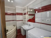 FILMTur 3D! Casa eleganta,curte amenajata, garaj, Brancovene 