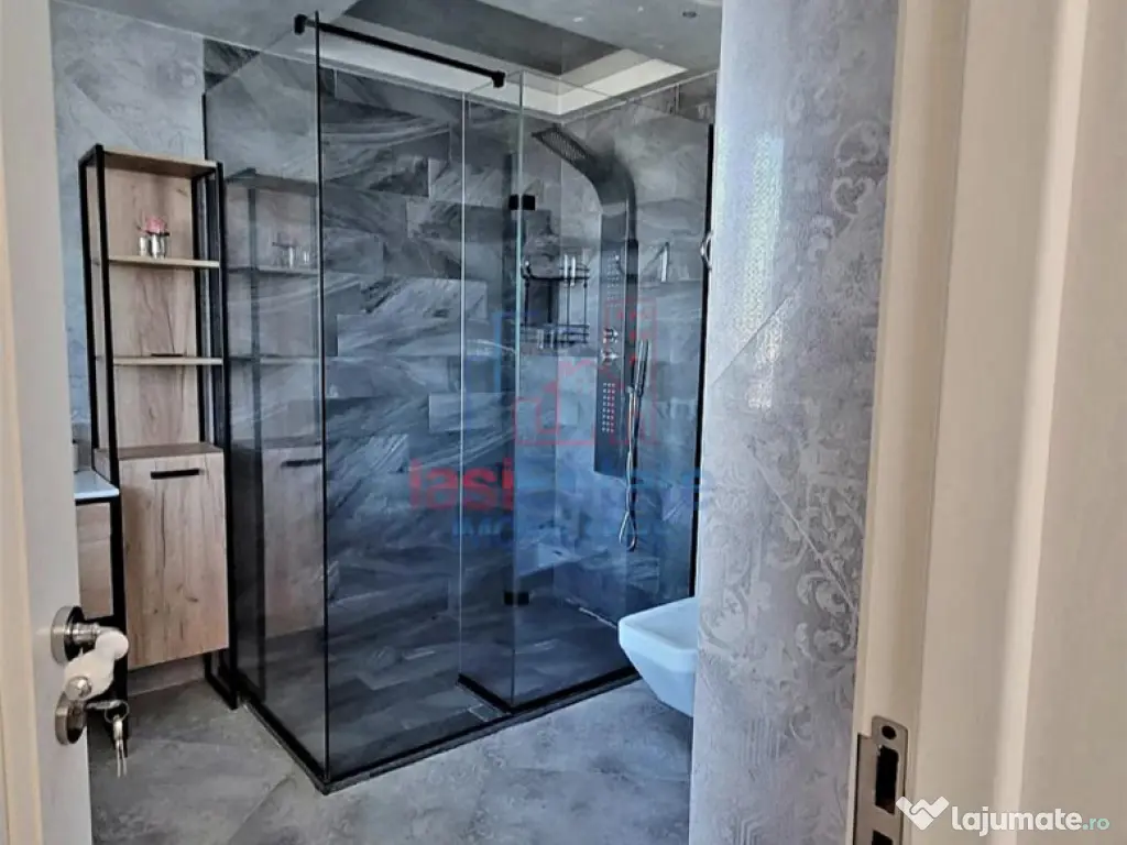 Penthouse cu vedere la Palat, de 266 mp