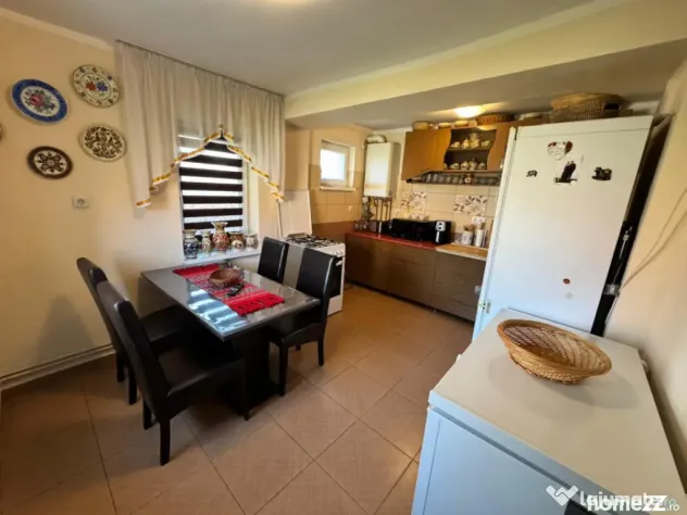 ???? CASA INDIVIDUALA CU TEREN GENEROS– zonă liniștită, - Miresu Mare (Maramures)