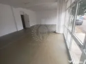 SPATIU COMERCIAL//ZONA DE VEST//PIATA COCOS 