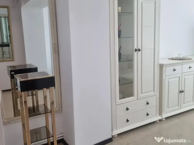 Apartament 4 camere in vila Trivale
