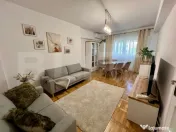 Apartament modern cu 3 camere, 85 mp, centrala si AC, zona C 