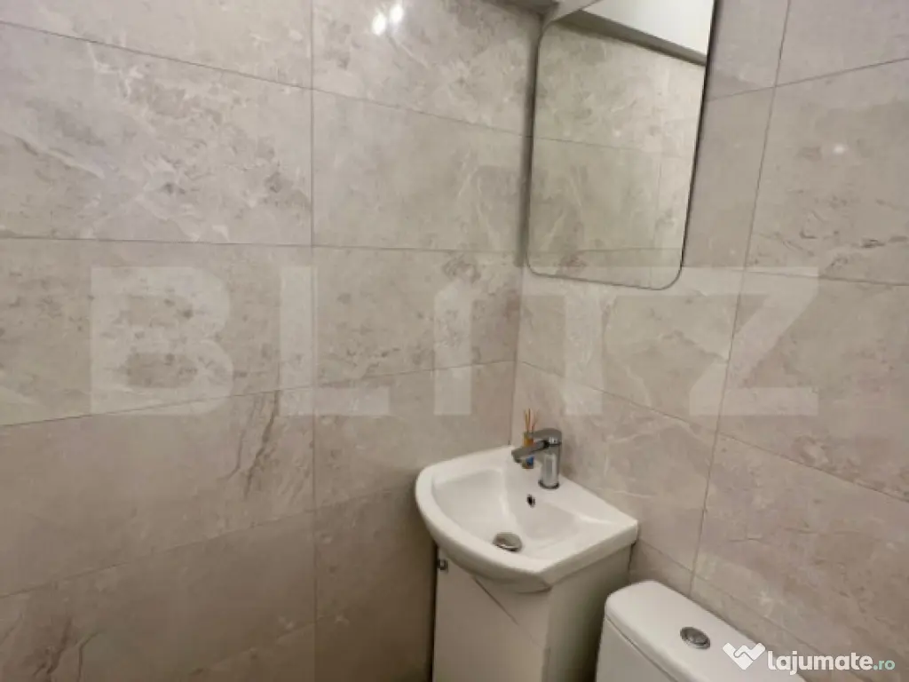 Apartament modern cu 3 camere, 85 mp, centrala si AC, zona C