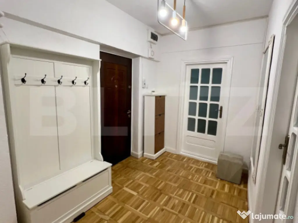 Apartament modern cu 3 camere, 85 mp, centrala si AC, zona C