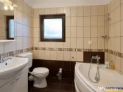 Vila spatioasa in Sancraiu, 2 intrari, foisor, parcare,5 min 