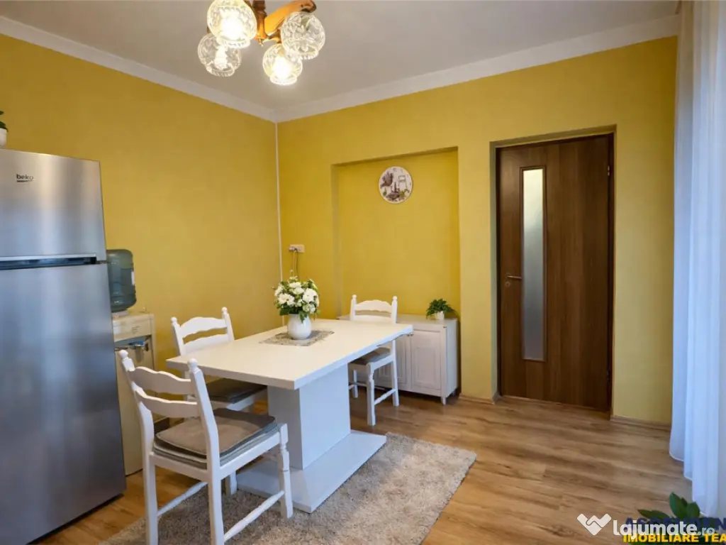 Vila spatioasa in Sancraiu, 2 intrari, foisor, parcare,5 min